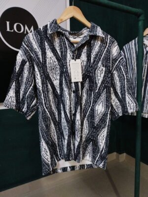 Men’s Monochrome Geometric Shirt – Short Sleeves Modern Casual Style