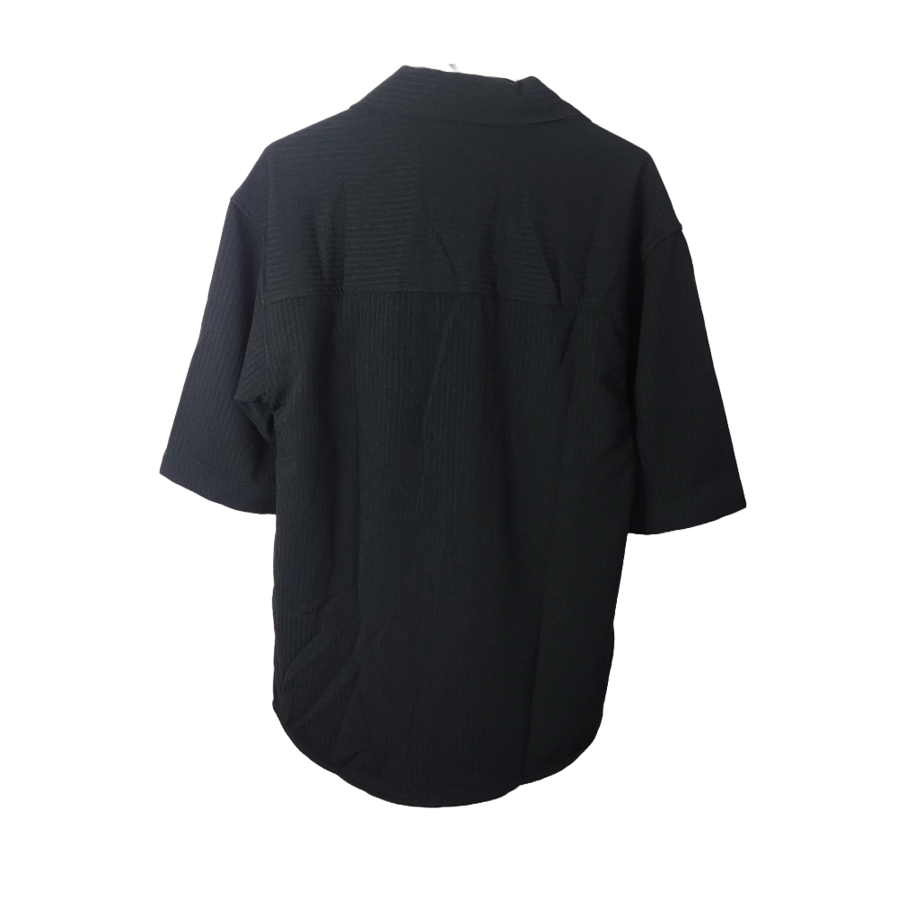 Elegant Black Button-Up Shirt – Striped Pattern Classic & Versatile Men's Wear